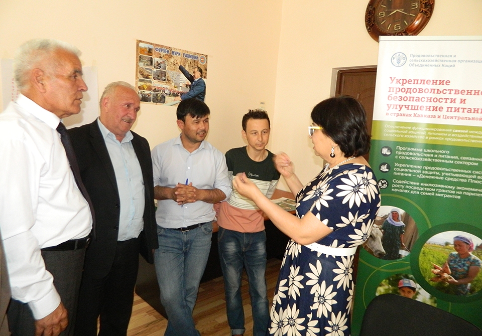 Raising awareness of journalists on food security and nutrition topics in Tajikistan