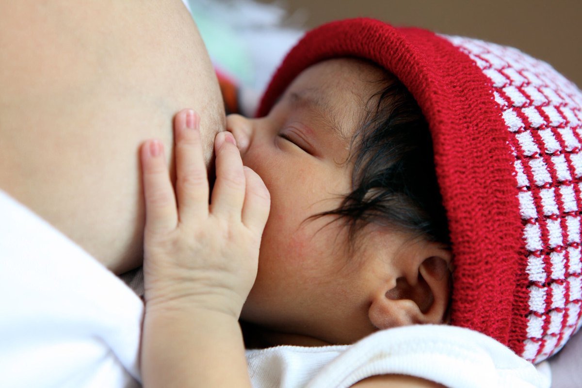 WHO and UNICEF issue new guidance to promote breastfeeding in health facilities globally