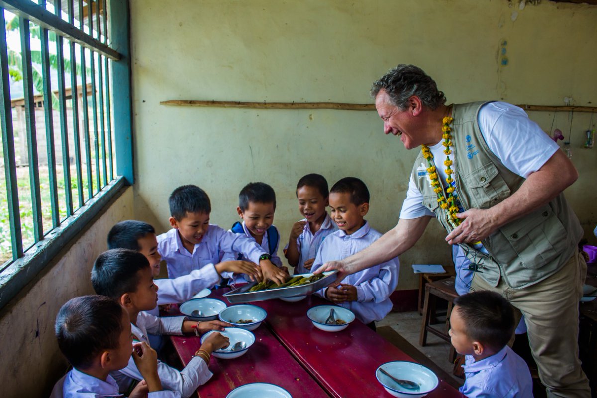 WFP starts handover of school feeding to the Government of Lao PDR